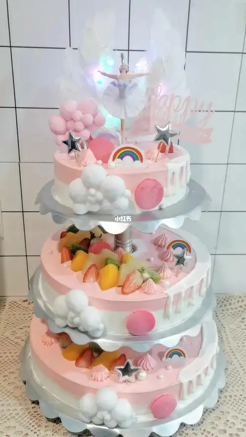 女孩款三层架子蛋糕