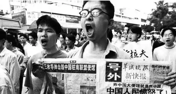 原创1999年美国轰炸中国大使馆当时为何不反击现在才知当时的心酸