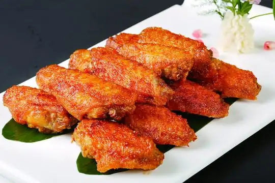 香辣鸡翅图片