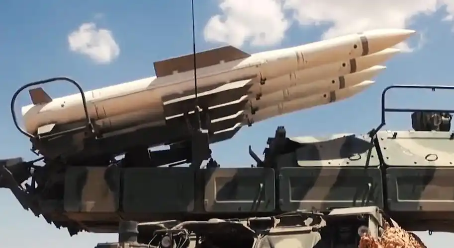 叙利亚装备的"山毛榉"防空导弹系统