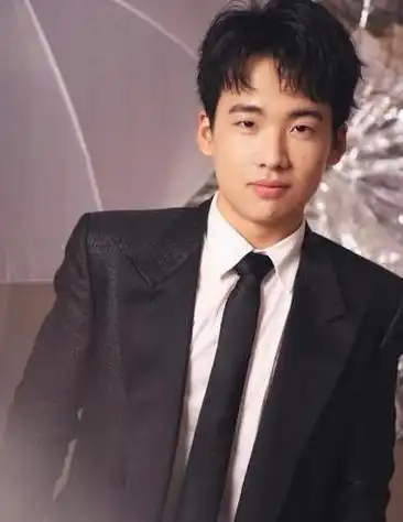 郭麒麟个人资料,郭汾阳,本文共(2105字)