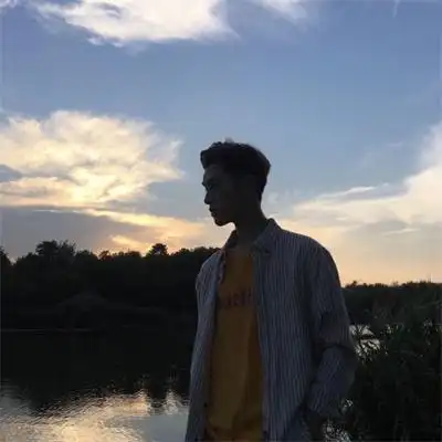 黑白系高冷的酷男戴帽子真人男生头像 不露脸霸气侧漏的微信男头_男生