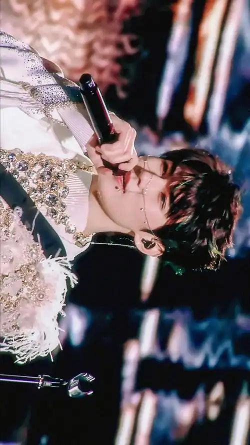 张真源爱在终局之前solo舞台