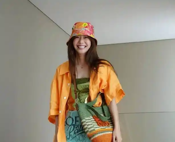 原创泰星toey被采访时透露自己已有新恋情不是富豪暂时也不会公布