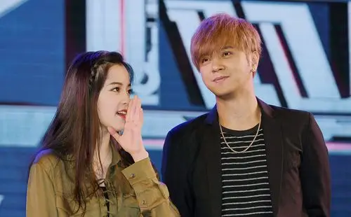 欧阳娜娜罗志祥相爱相杀 耳语对视秒变扇耳光举枪对峙