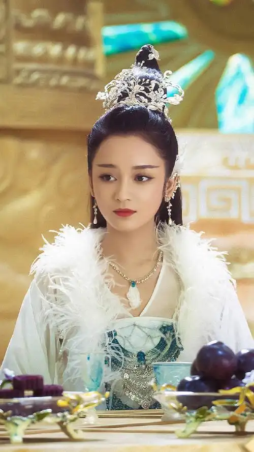 《香蜜沉沉》这个女配才美,神似钟欣桐演技还好 _王一菲