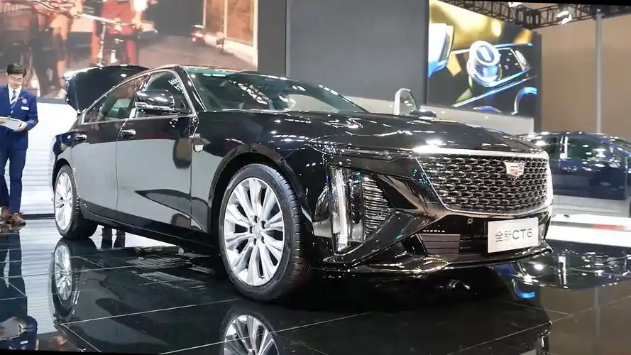 全新凯迪拉克ct6实拍 设计霸气 有气场