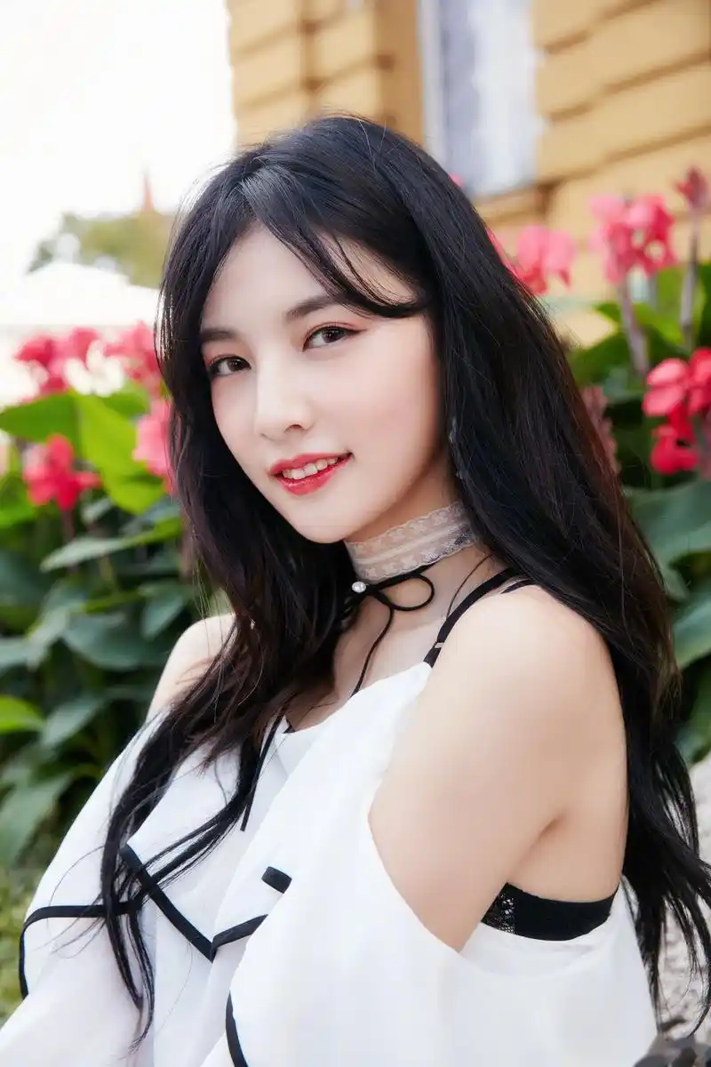 魔法少女会长snh48-赵粤,治愈你的无精打采,来唤醒你一天的活力啦!