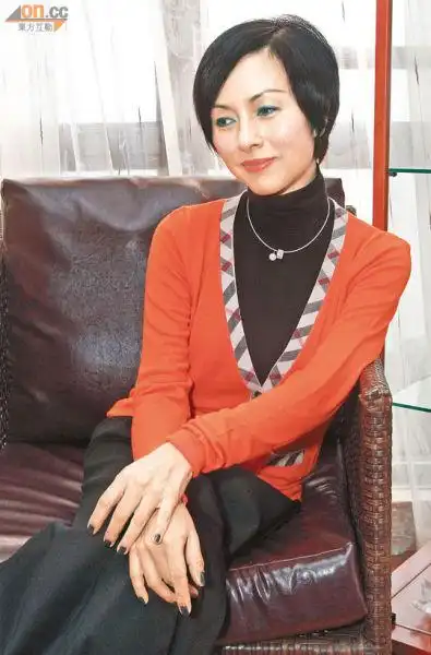 香港演员司马燕患胃癌难平卧进睡图