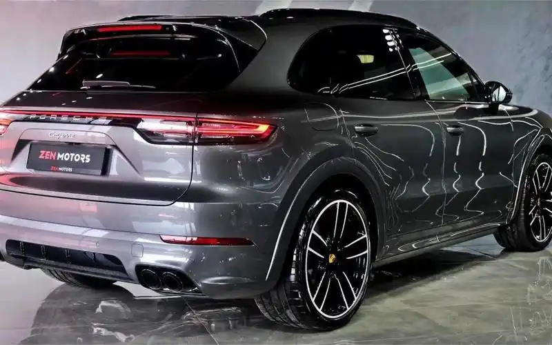 2023款保时捷卡宴闪亮登场!外观内饰大升级,4.0t破百仅需3.3秒