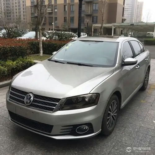 大众朗逸最新款银白色私家车寄卖可按揭精品车况