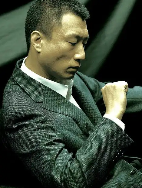 看了孙红雷的这个采访,从此我把雷哥划入了耿直派