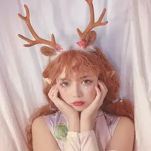 超大鹿角头饰发箍仙女森系超仙发窟可爱仙美节日发饰铃铛毛球头箍