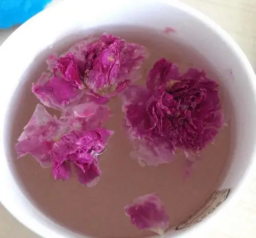 自拍上瘾#玫瑰花茶,4元一袋,还有其它组合花茶,.