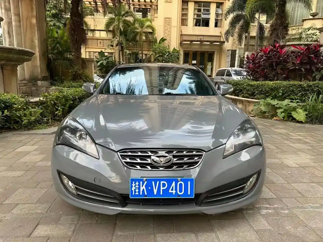 新到台10年9月上牌现代酷派进口20t