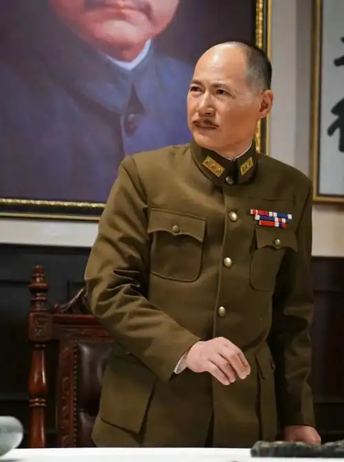 盘点5位演蒋介石最像的演员第一位演老蒋不下三十次