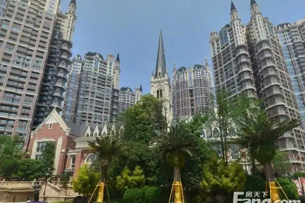 中德英伦联邦a区