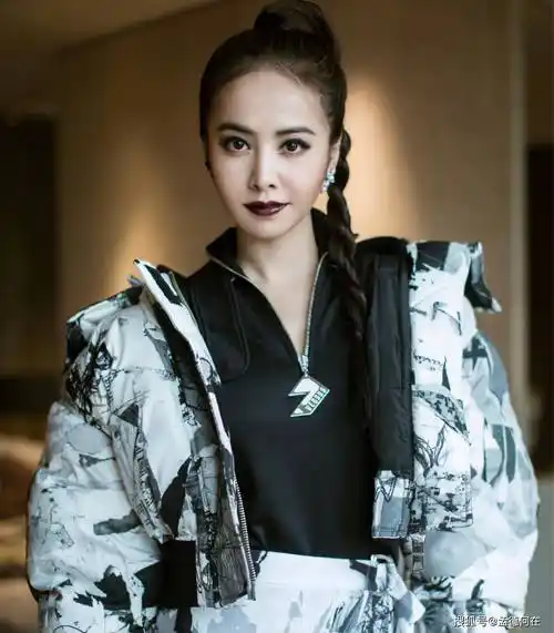 原创这谁能顶得住呢蔡依林身材真叫人窒息啊