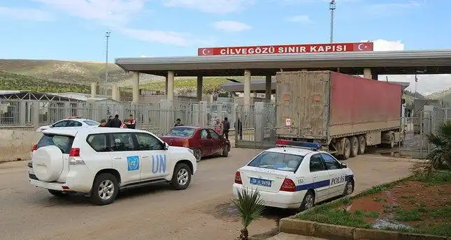 土耳其关闭叙利亚的两边界关卡(03.13)