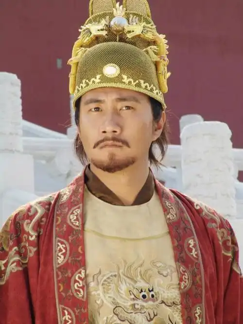 朱元璋还将自己的理想化为行动.在他的任期时,大力开展军屯和民屯.