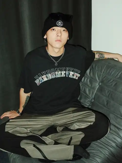 73男生穿搭街头感嘻哈风男生怎么穿