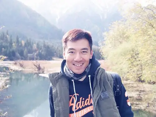 cctv5体育频道主持人尤宁