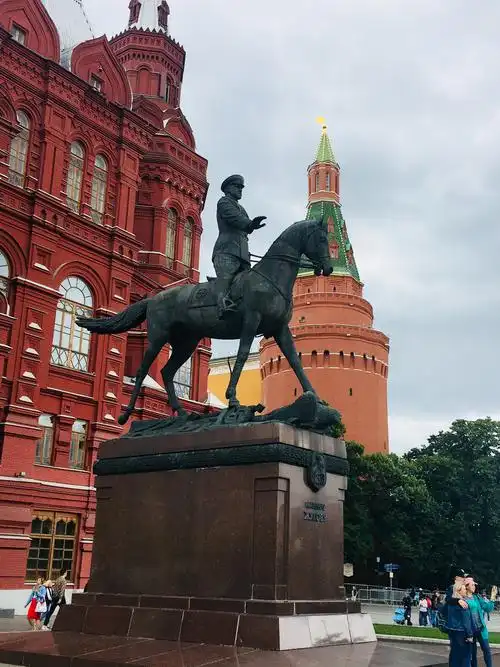 写美篇红场位于俄罗斯首都莫斯科市中心,临莫斯科河,是莫斯科最古老