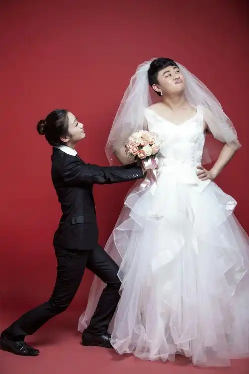 男生穿婚纱拍照是一种什么样的体验? - 知乎
