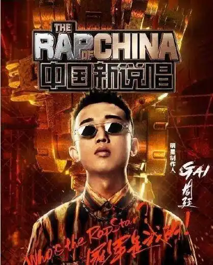 罕素颜露面,黑眼圈浓重显憔悴,高烧38度仍坚持带娃_王斯_老婆_孩子