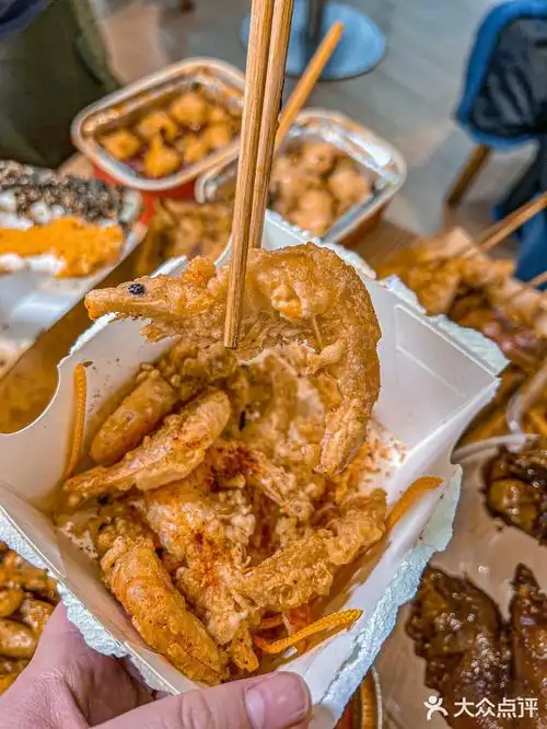 重庆小吃攻略97观音桥超好吃的小吃街非来不可05