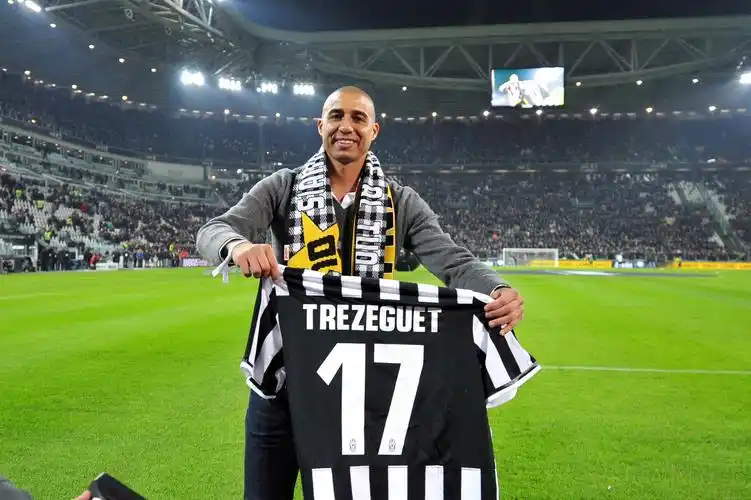 特雷泽盖:我想正式回归足坛打开生涯新篇章,感谢尤文球迷的支持