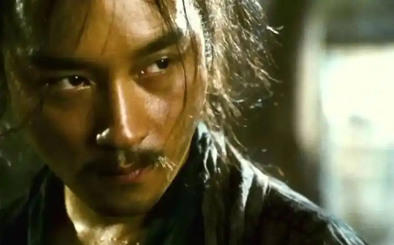 张国荣经典东邪西毒王家卫的后现代武侠嗑老片