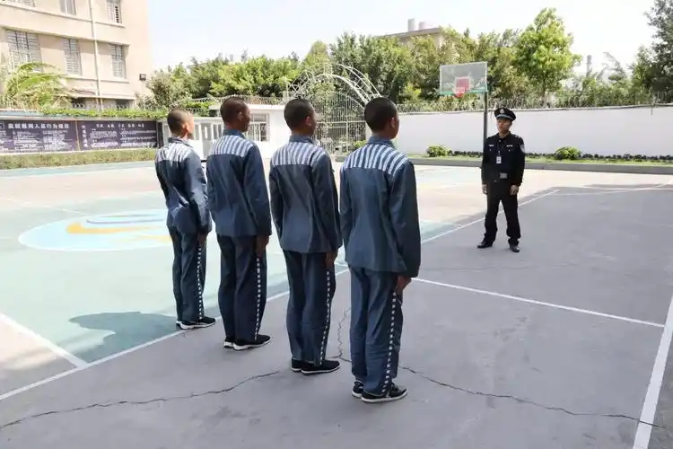 在监狱罪犯不听话后果很严重