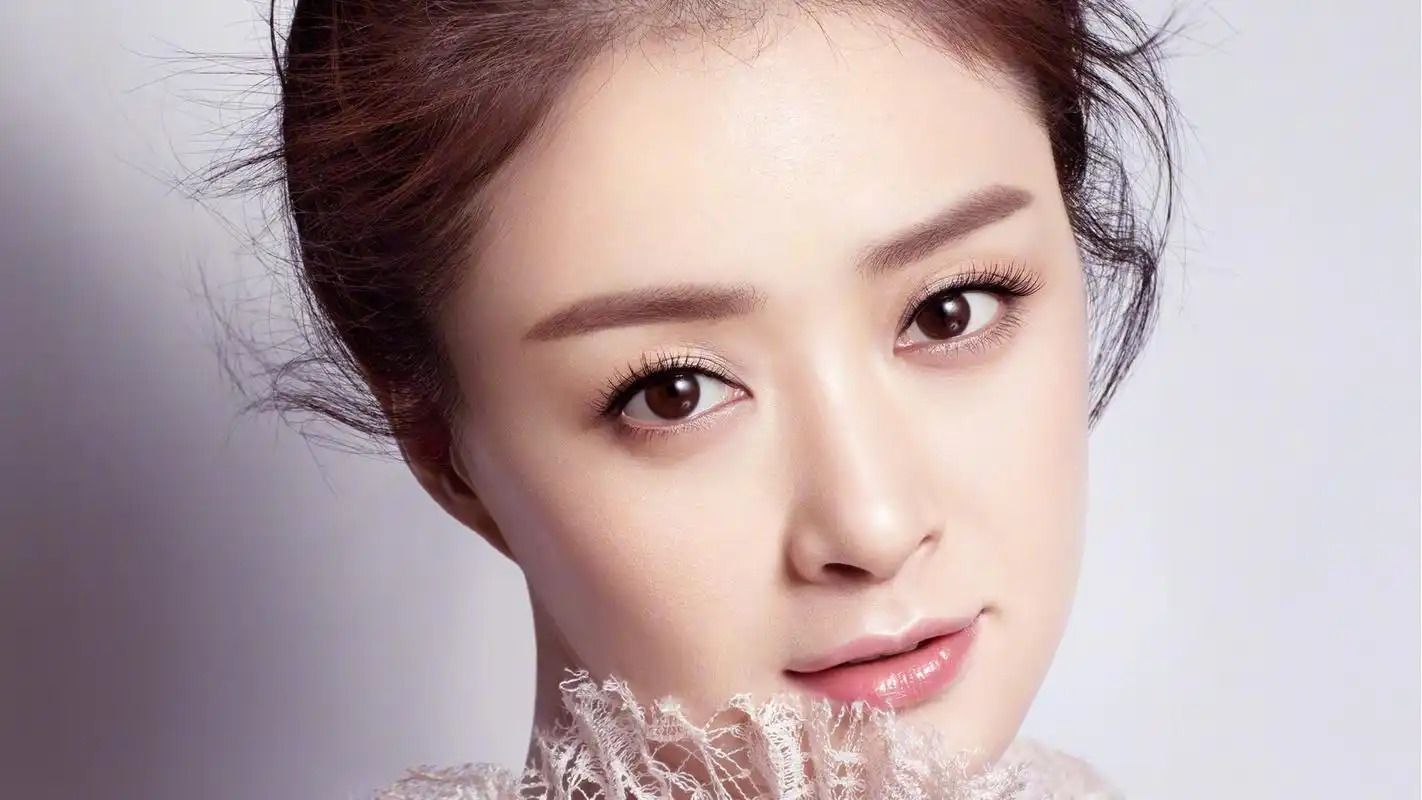 蒋欣时尚唯美高清桌面壁纸