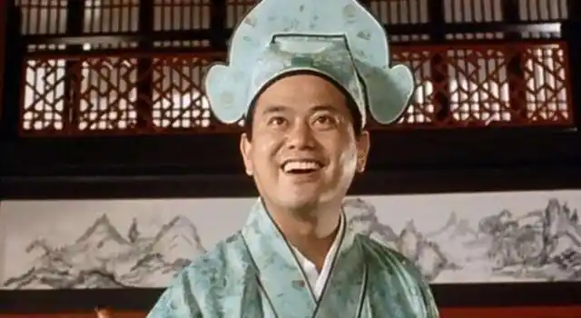 曾在香港影坛发展最辉煌的时期,陈百祥凭借《唐伯虎点秋香》红透半边