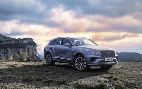 老干妈曾经的座驾新款宾利添越官图发布