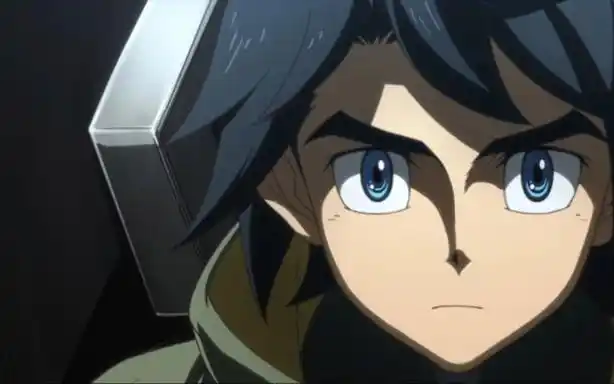 敗北的の少年——三日月·奥古斯