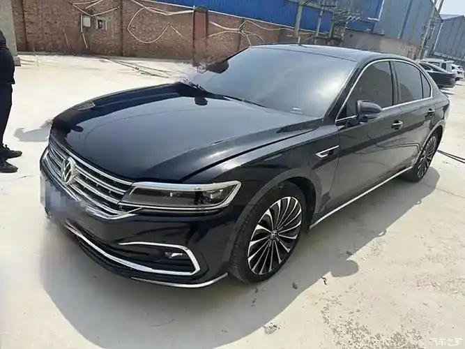 24年上牌大众辉昂尊贵,9000公里,原版原漆,有车衣.