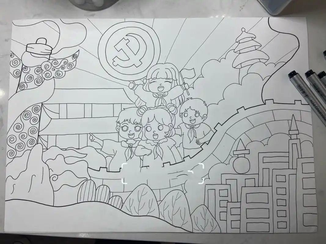 《学党史 感党恩》主题手抄报 画的太不容易了 内容偏多,画的累,擦的