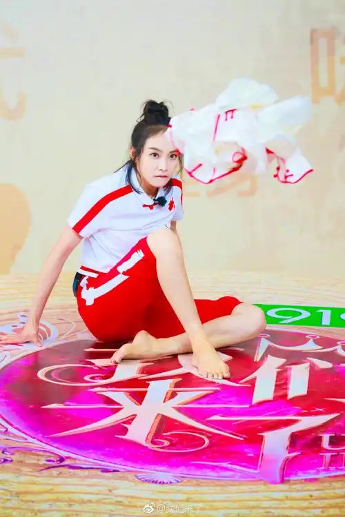 [宋茜][分享]170827 《我们来了》高清剧照 宋茜也是个行走的表情包