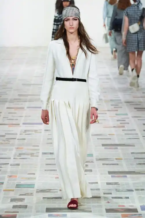 christian dior 2020秋冬女装秀