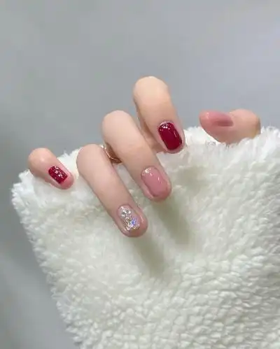 亮片美甲_美甲亮片图案_亮片美甲图片大全-lomo美甲