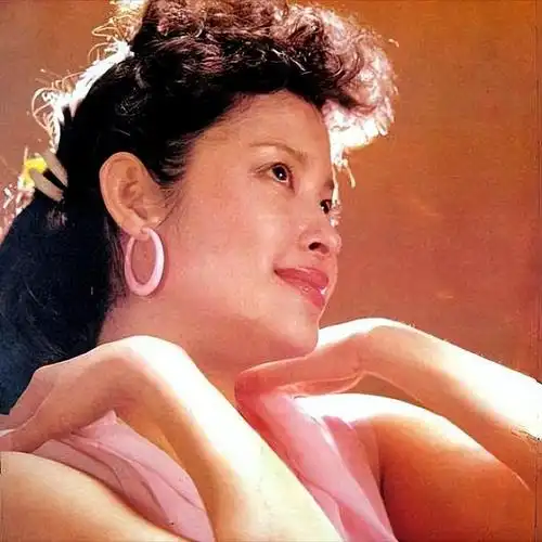 演员李小燕:41岁嫁大15岁二婚的徐敏,携手相伴20年,她后悔吗?