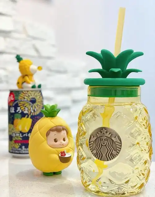 星巴克菠萝杯