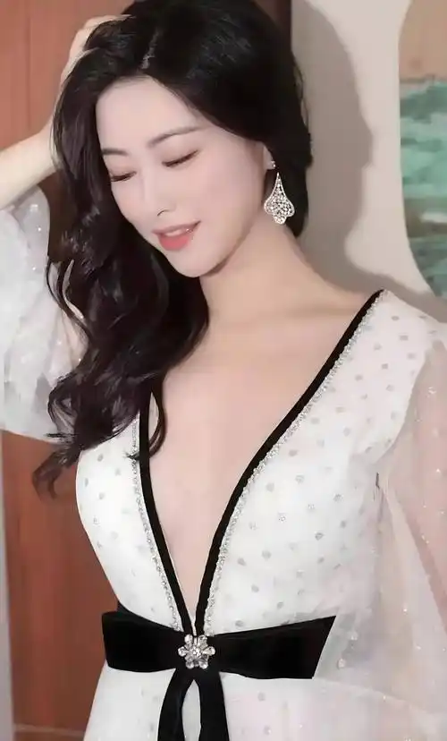 风情万种摄人心魄朱珠高清,真的是太愛了