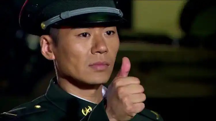 《特种兵之利刃出鞘》何晨光调回神枪手四连