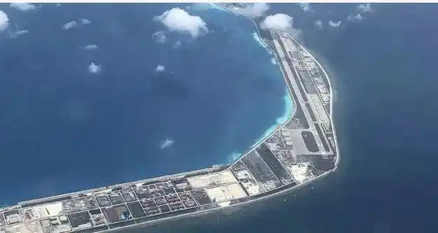 中国实控美济礁28年填海成南海第一大岛导弹艇与空警500坐镇