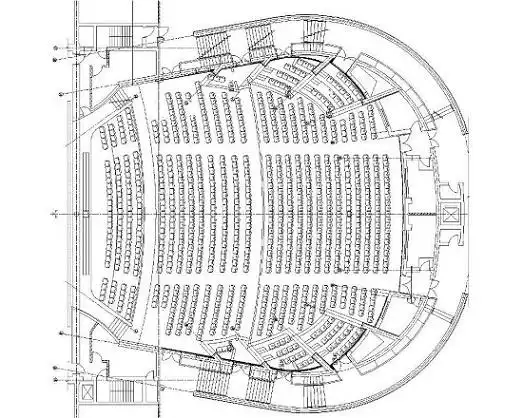 图一:观众厅池座平面图
