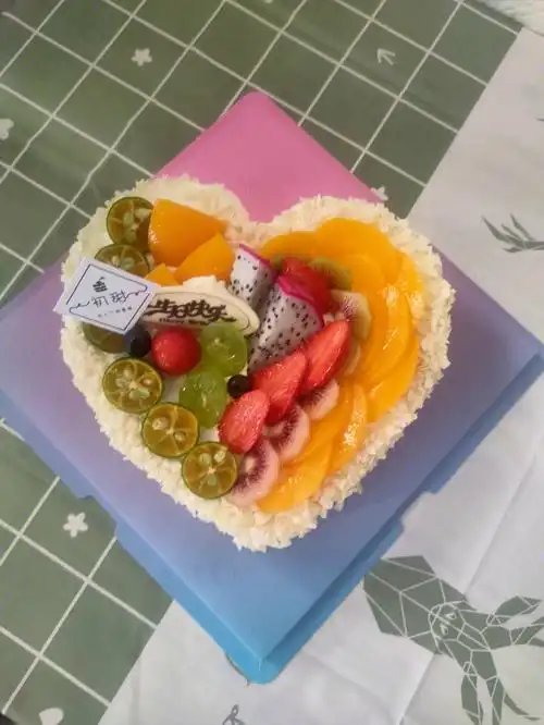 心形水果蛋糕