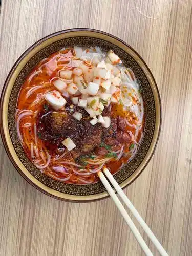 正宗青树坪米粉店-"上次来吃都忘记拍照了 上次吃的是清汤的 .